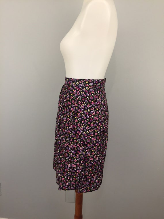 Vintage Skorts Mini Skirt Split Skirt Floral Dits… - image 5