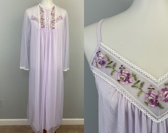Vintage Nightgown & Robe Set Chiffon Peignoir Set Long Lavender Gown Dressing Robe Floral Embroidery Sheer Spaghetti Strap Size 42 Large