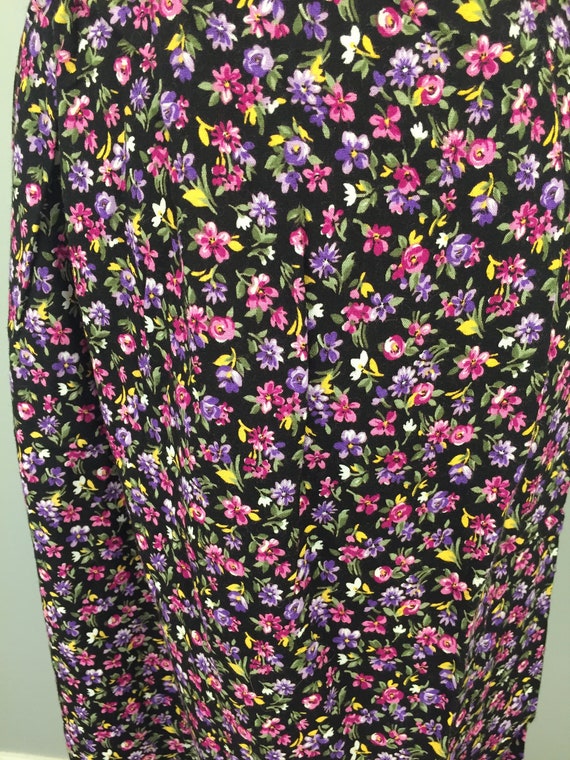 Vintage Skorts Mini Skirt Split Skirt Floral Dits… - image 4
