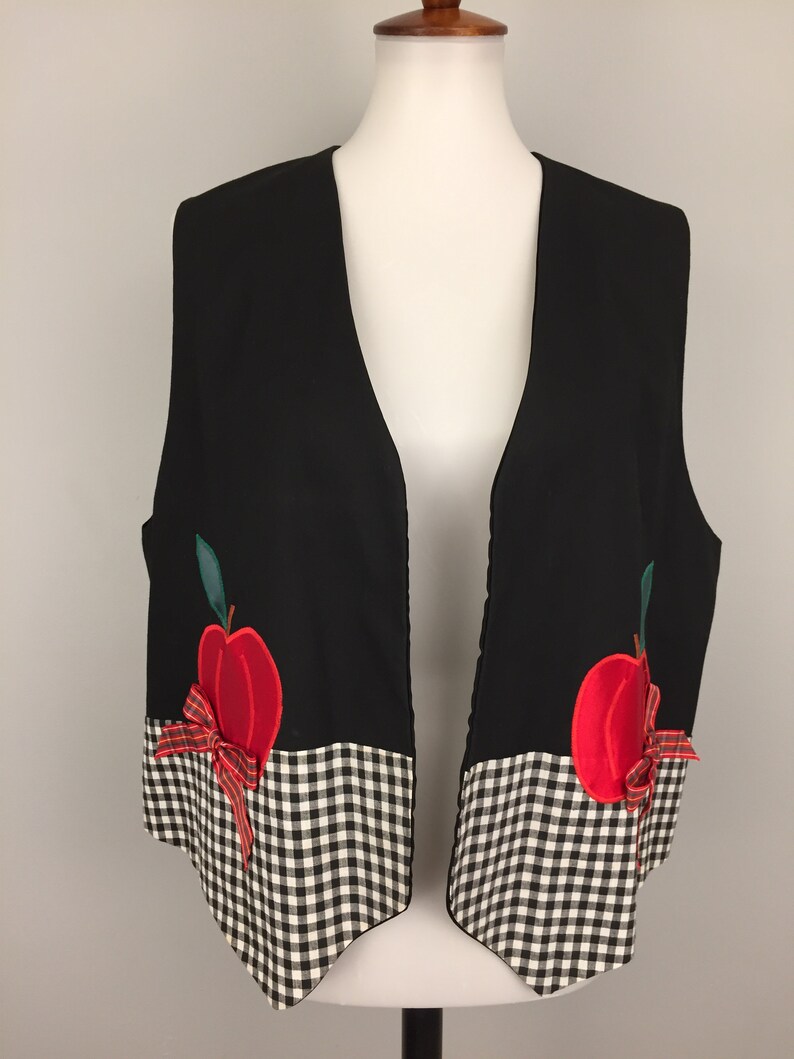 Teachers Gift Novelty Vest Red Apples Black White Check Plaid Applique 1X Women Plus Size Clothing Back to School Teacher Clothing Christmas