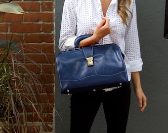 Leather Bag, Handmade Leather Doctor Style Bag, Handbag, Woman Leather Bag, Leather Shoulder Bag, Floto Ciabatta Doctor Bag (60BLUE)