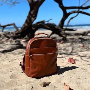 Italian Leather Backpack, Leather Backpack, Knapsack, Leather Satchel, Laptop Bag, Computer Bag, Leather Bag, Travel Bag, Floto Corsica