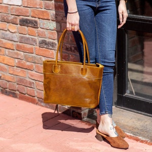 Leather Bag, Women's Shoulder Bag, Handmade Leather Bag, Handbag, Olive Honey Brown Italian Leather Bag