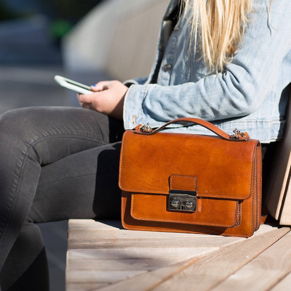 Clutch shopper of satchel Clearance
