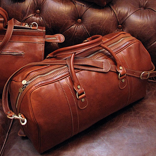 Leather Duffle Bag 21” / Floto 4040B2 / Travel Bag / Leather Sports Bag / Cabin Travel Bag / Weekender  / Overnight Bag / Leather Bag