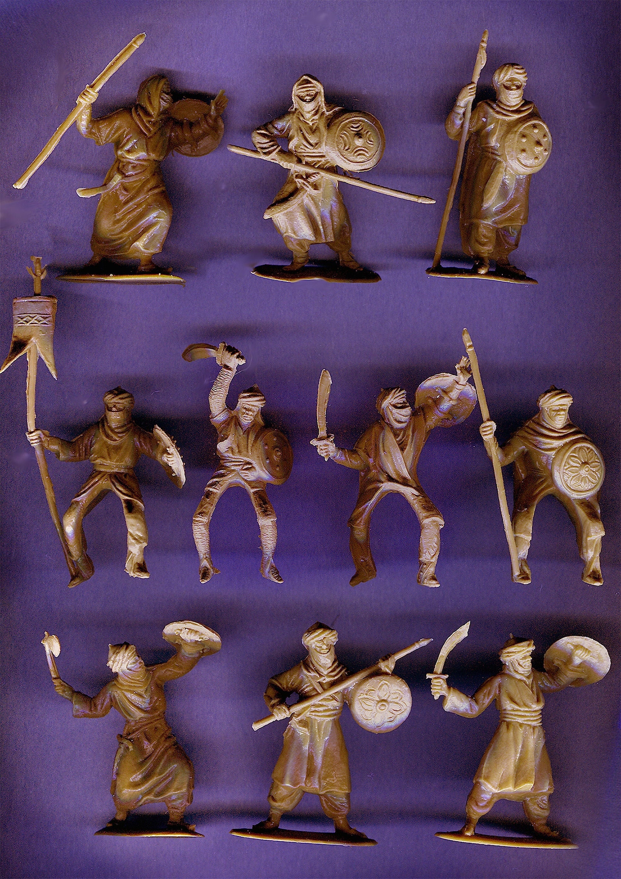 18 El Cid Figures in 6 poses Jecsan colors vary unpainted 60mm plastic 