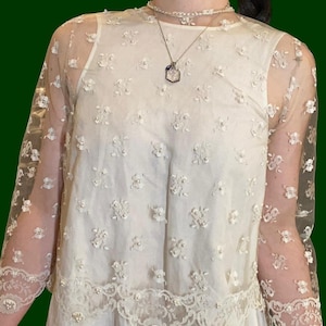 1940s-50s Vintage White Lace and Pearl Bridal Bolero