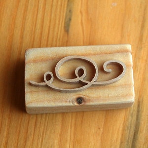Ambachtelijke stempel van berkenhoutsnijwerk, Ghirigoro-decoratie