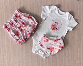 Baby girl 3 piece gift set cockatoo and flamingo outfit in pink sizes to 18 mths