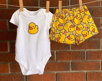 BOY GIRL BABY duck outfit in yellow, baby shower gift ideas