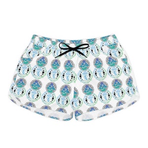 Mushroom Women&#39;s Casual Shorts (AOP)