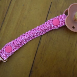 Gebreid babydummyclip PDF-patroon