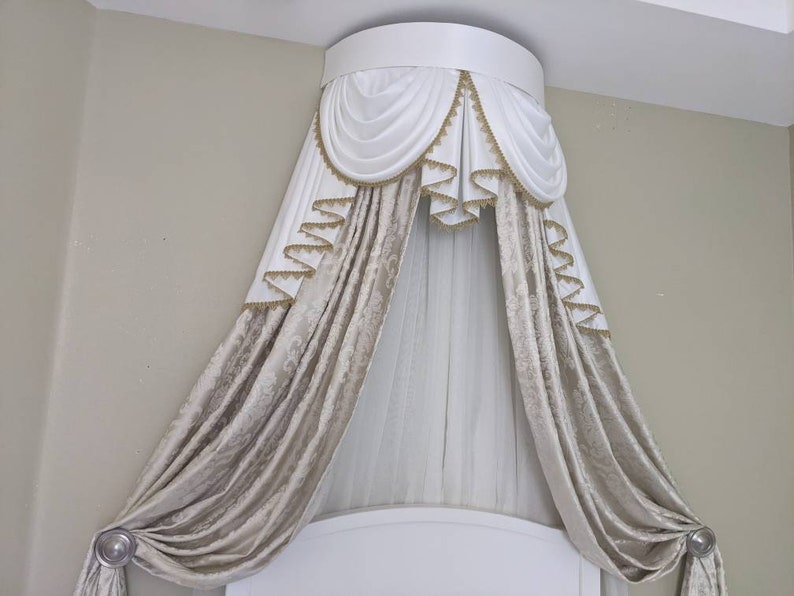 Bed Crown Canopy With Jacquard Curtains W25 H108 Etsy