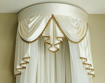 Elegant Crown canopy W30"