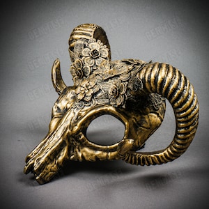 Gebürstetes Gold Antilope Teufel Tierschädel w / Twisted Widder Hörner Maskerade Halloween Kostüm Party Gesichtsmaske | Kopfbedeckung | Wanddeko