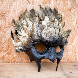 Fire Demon Flame Devil Masquerade Mask Costume, Ancient Gold Feather Halloween Goblin Masquerade Halloween Party Mask Cosplay