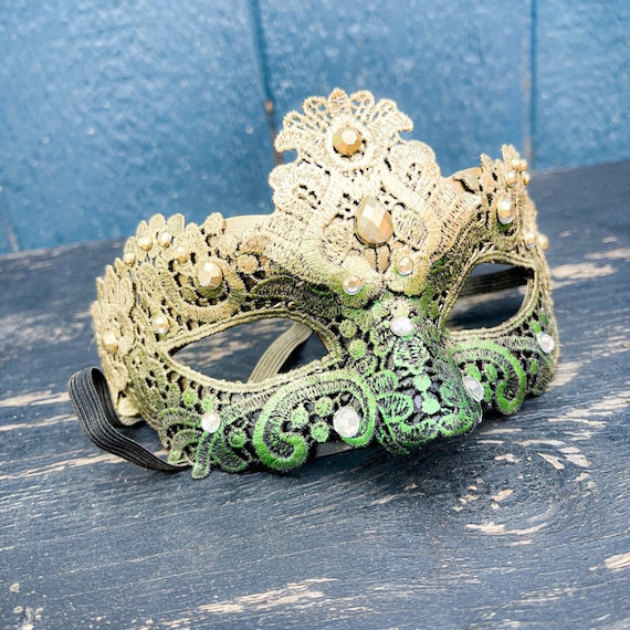 Gold & Green Luxury Crystal Masquerade Women Mask for Ball  display picture 1