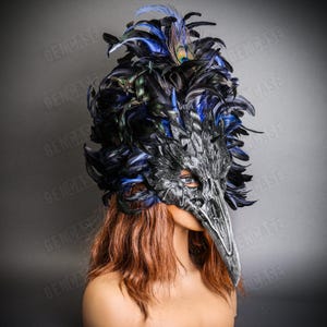 Raven Costume Skull Beak Bird Mask with Peacock Feather, Black Blue Halloween Masquerade Animal Crow Mask Skull Long Nose Plague Doctor Mask