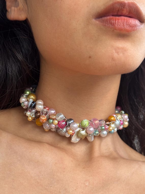 the BUBBLE FANTASY necklace