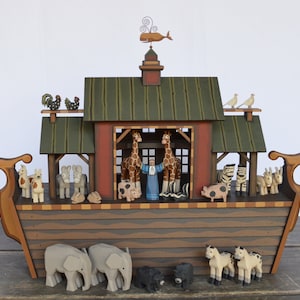 Handmade Wooden Noah&#39;s Ark, Wood Noah&#39;s Ark, Hand Carved wooden animals