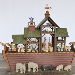 Arca de Noé de madera hecha a mano, Arca de Noé de madera, animales de madera tallados a mano imagen 1