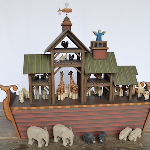 Arca de Noé de madera hecha a mano, Arca de Noé de madera, animales de madera tallados a mano imagen 9