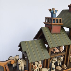 Arca de Noé de madera hecha a mano, Arca de Noé de madera, animales de madera tallados a mano imagen 5