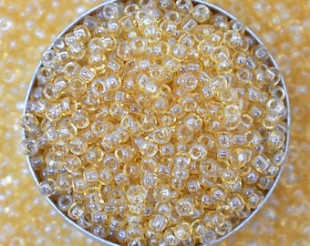 Perles de graines, perles de graines rondes 11/0, perles de graines de verre, perles de graines de verre d’espacement, perles de graines de finition lustre transparent en or crémeux -100 grammes