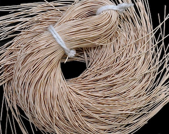 Fil métallique Kora/Finition mate/Fil français/Fil métallique de couleur beige - EMBKR06146 (100 grammes)