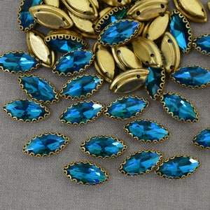 25 Pieces, Sky Blue color Sew on Glass Crystal Stone/Rhinestones Crystal beads/Sew On Rhinestone With Claw-Catcher Made of Brass