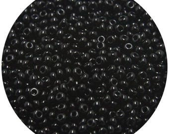 Preciosa Seed Beads 15/0 Cuentas redondas espaciadoras de cristal checo Rocaille para la fabricación de joyas y bisutería DIY en color negro.