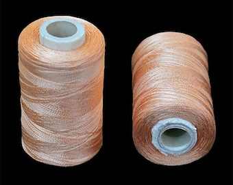 Fil de soie d'art de couleur pêche, fil de soie à broder d'art, fil à broder, fil de soie indien, fil de soie viscose rayonne-2 rouleaux (984 verges/rouleau)