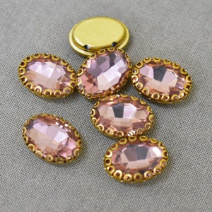 15 Pieces,Peach Color Sew on Glass Crystal Stone/Rhinestones Crystal beads/Sew On Rhinestone With Claw-Catcher Made of Brass