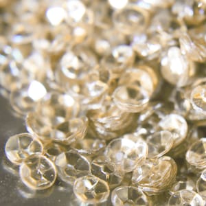 3MM/4MM, Mahogany Rose Colour Transparent Sequins -EMB321