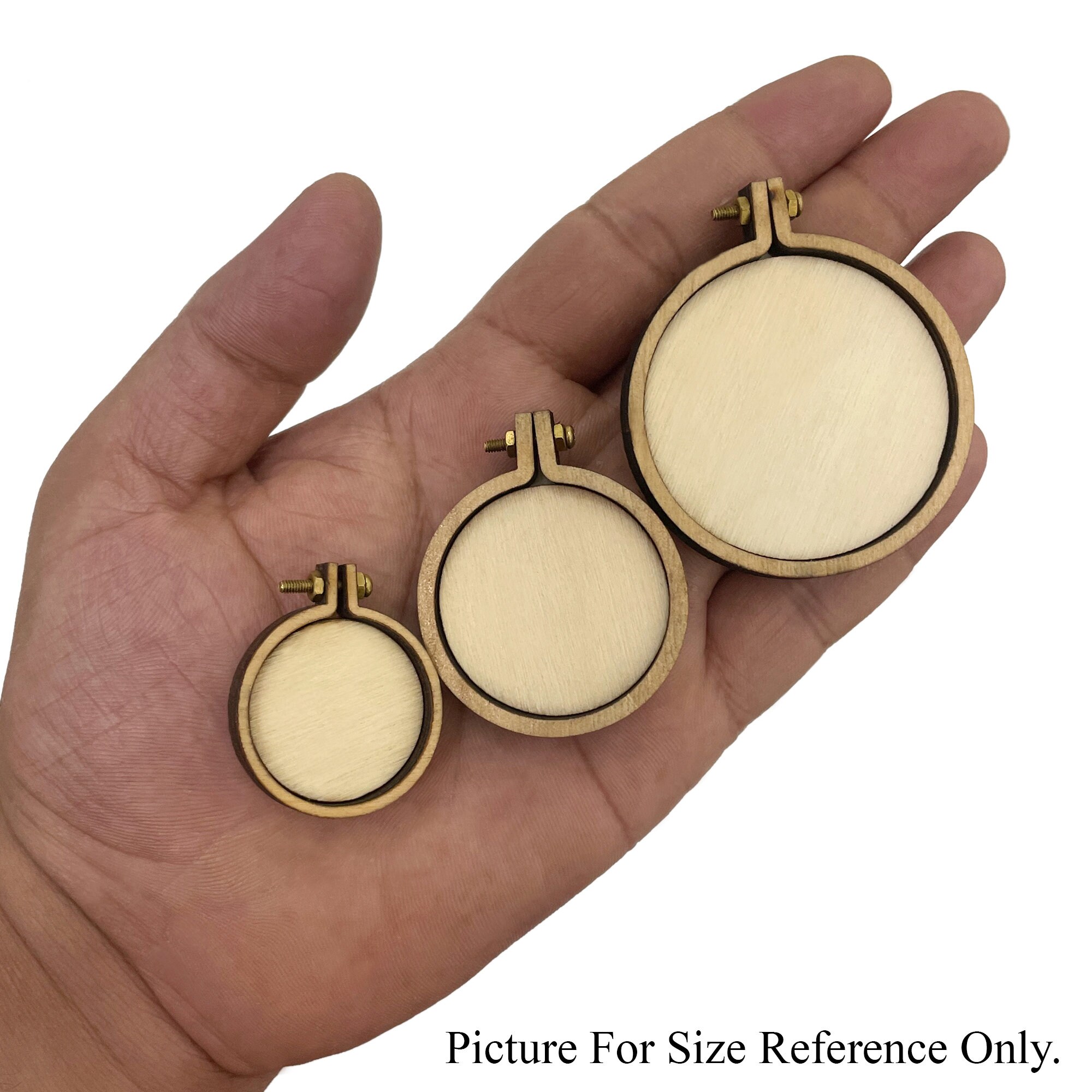 Mini Embroidery Hoop Mini Wood Hoop Ring Wooden Round Crossing Stitch Hoop  Small Display Frame Circle for DIY Pendant Embroidery Frame Craft (1.2 x 1