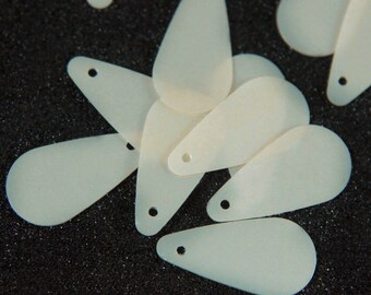 10*20 MM (50 Grammes), Paillettes en Forme de Goutte Suspendues au Trou Supérieur-EMB5069