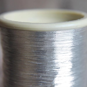 Zari Thread Real Silver Plated Metallic Thread floss Yarn Hand Machine Embroidery Artwork Sewing Metallic Thread 200Mtr/Spool1 Roll image 2