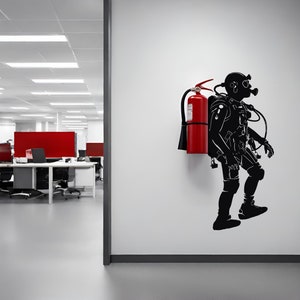 Creative Scuba Diver Silhouette Wall Sticker - Fire Extinguisher Deep Dive Design - Inventive Vinyl Gift Decal - Diver Art for Office Mural