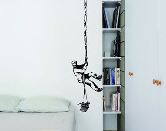 Banksy Prisoner Escape Adesivo da parete - Street Art Graffiti Еhief Adesivo in vinile - Urban Artistic Prison Escape Burglar on Rope Wall Mural Decor