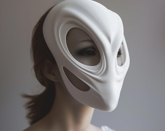 3D Printed Futuristic Alien Mask | Minimalist Sci-Fi Costume Mask | Unique 3D Print Art Face Design | Cosplay Prop | Modern Wall Decor