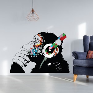 Singe Banksy avec casque autocollant mural grand Bansky pensant Dj chimpanzé vinyle autocollant musique Street Art Graffiti gorille penseur murale image 8