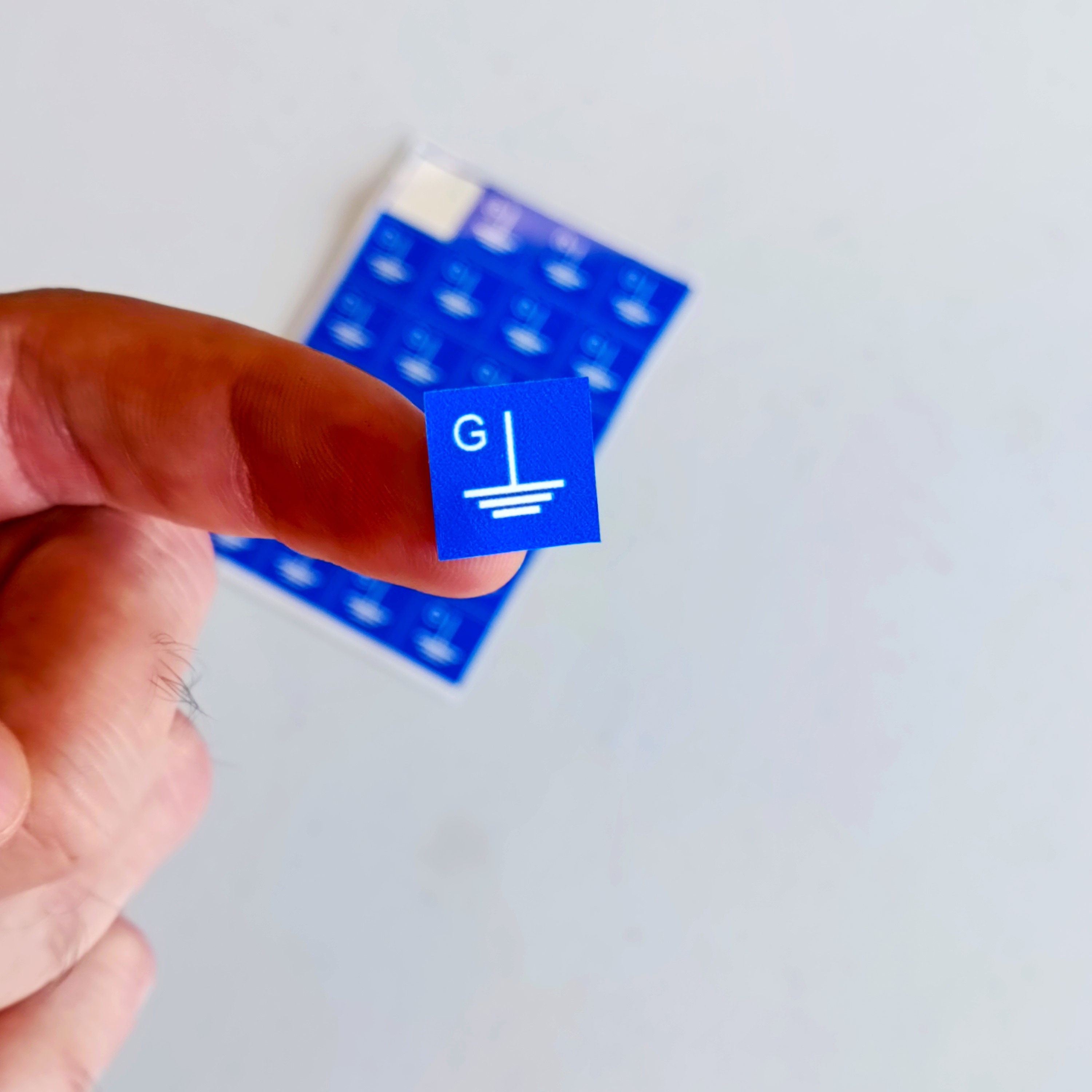 Grounding Point Tags Blue Grounding Symbol Stickers | Square 'G' Electrical Component Labels ...
