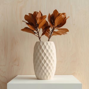 3D Printed Diamond Vase | Modern Geometric Plant Pot | Minimalist Decorative Vase | PLA Plastic Vase for Dried Flowers Boho Room Decor