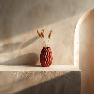 Vaso ondulado impresso em 3D | Vaso moderno em estilo terracota | Vaso minimalista e orgânico | Vaso decorativo em plástico PLA para flores secas imagem 3