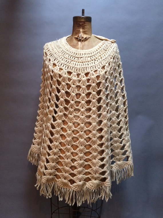 Vintage 1970s College Town Hand Knit Poncho Cape S