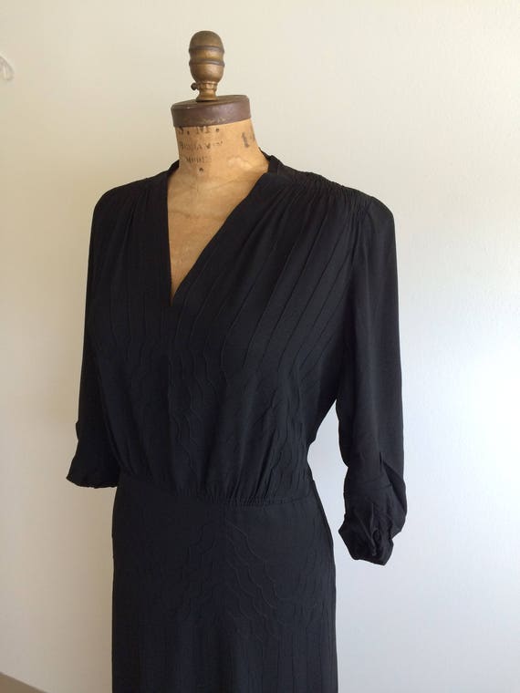 1940s black crepe dress w/ nice details - image 1