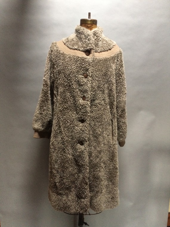 Vintage 60s Faux Fur Coat - image 3