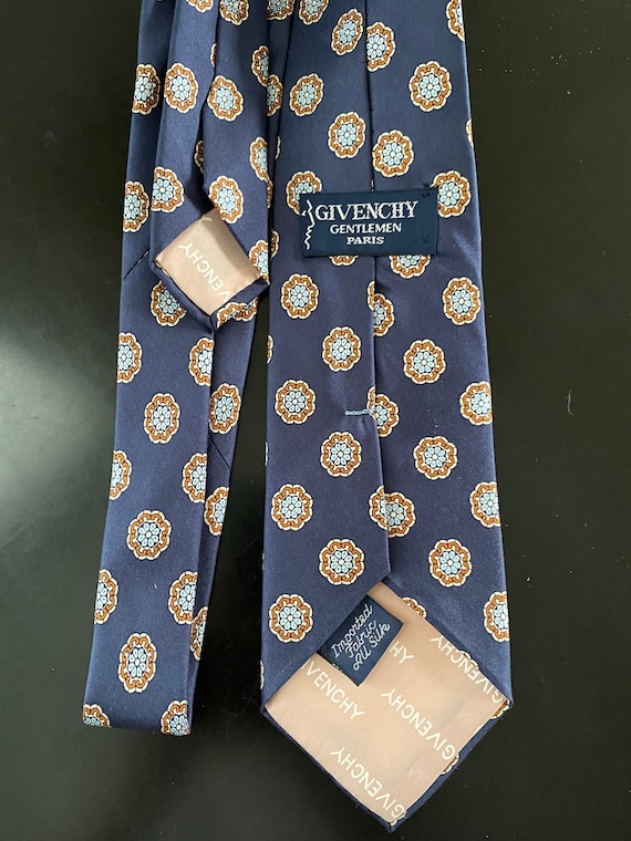 Givenchy vintage men’s necktie 100% silk