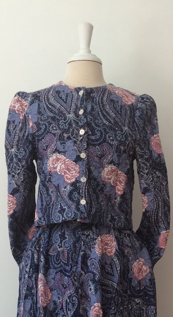 Quilted blue floral bolero jacket w/ skirt 1980's