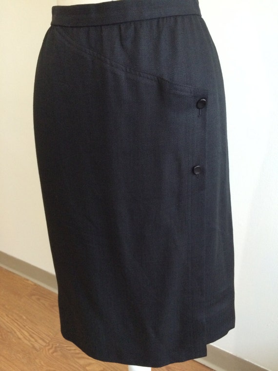 Valentino vintage black linen skirt 1970's for Ma… - image 2